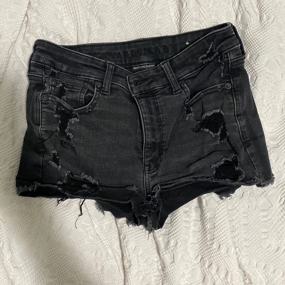 American eagle low waited